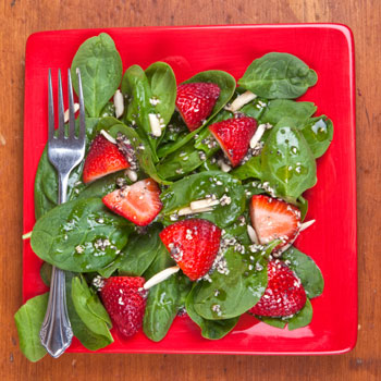 Sesame Strawberry Spinach Salad – MyDailyMoment